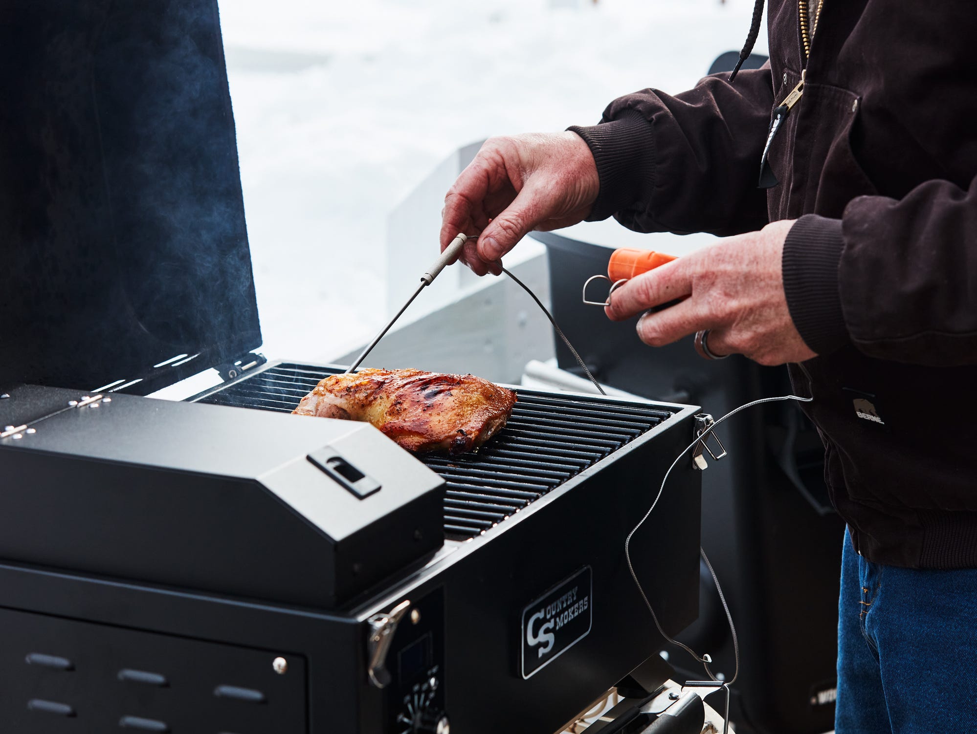 گریل در هوای سرد